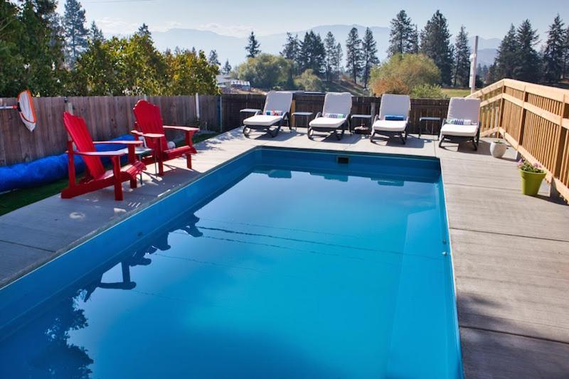 Salish B&B And Spa เวสต์ เคโลว์นา ภายนอก รูปภาพ